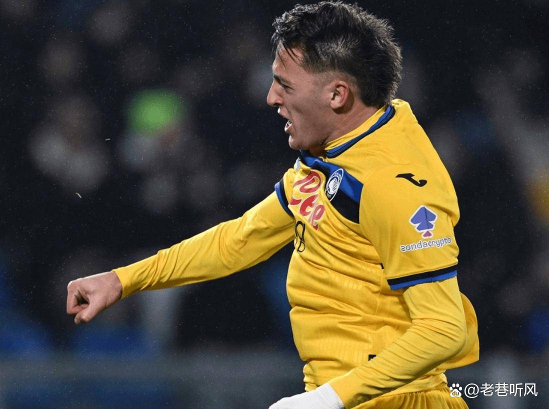 他因膝盖受 他因膝盖受