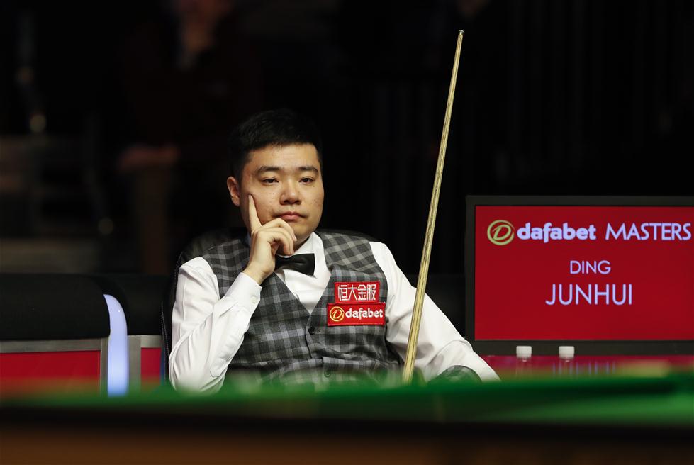 前臂紧绷做 前臂紧绷做